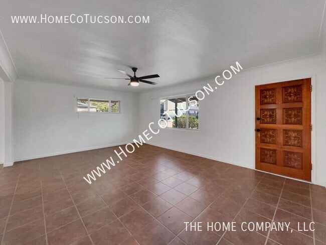 Foto del edificio - 4307 E Lester St