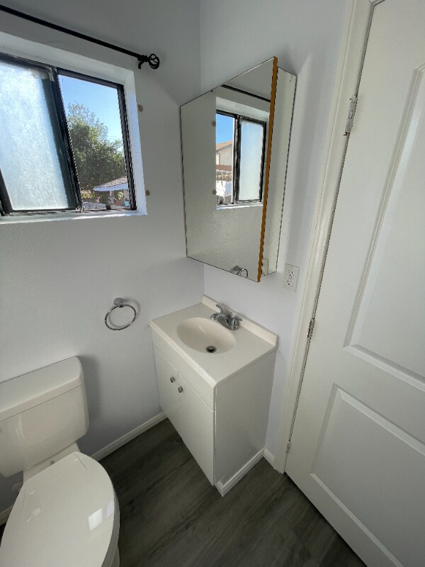 Foto del edificio - 5964 Otis Ave