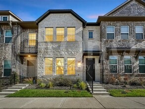 Building Photo - 2226 Adena Spgs Dr