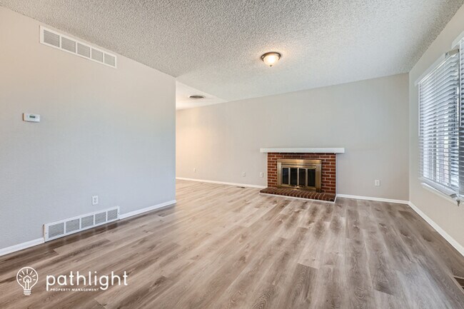 Foto del edificio - 4103 S Jasper St, Aurora, CO, 80013