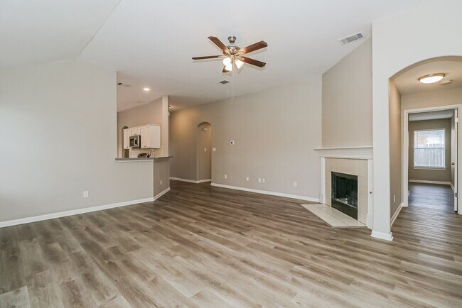 Foto del edificio - 200 N Crossing Trail