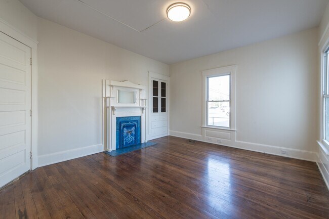 Foto del edificio - 2710 N Central St