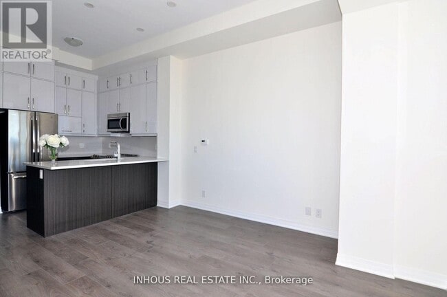 Building Photo - 1105 Leger Wy