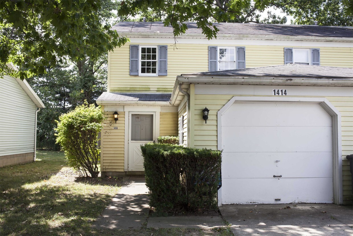 Primary Photo - 1414-1416 Gurley Cir