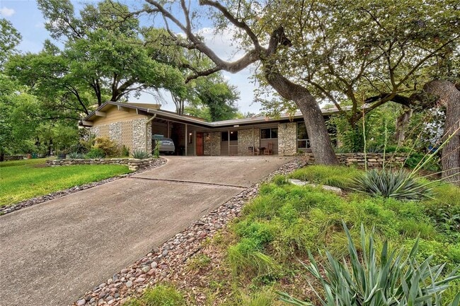 Building Photo - 2117A Rabb Rd