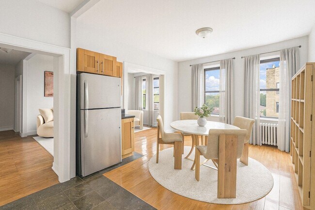 Foto del edificio - 277 Harrison Ave