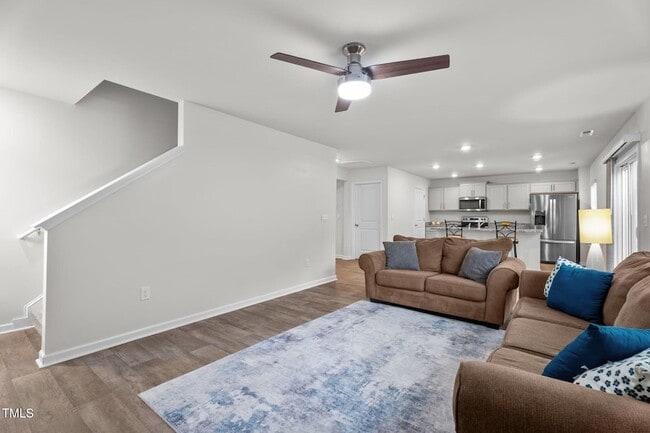 Foto del edificio - 132 Rockfall Wy