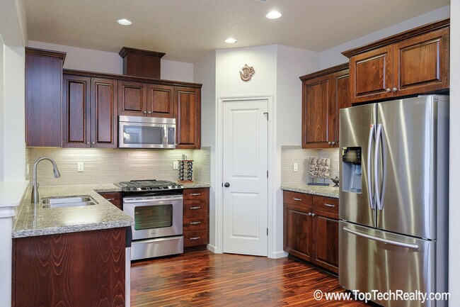 Foto del edificio - Lovely Duplex-Style Townhome | Bethany | Arbor Oaks Neighborhood | Amazing Schools | INTERNET INC...