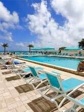 Building Photo - 3725 S Ocean Dr