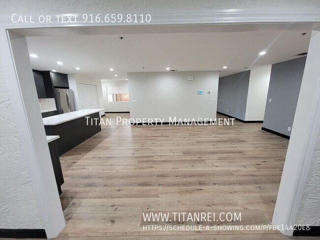 Foto del edificio - 6245 Dias Ave