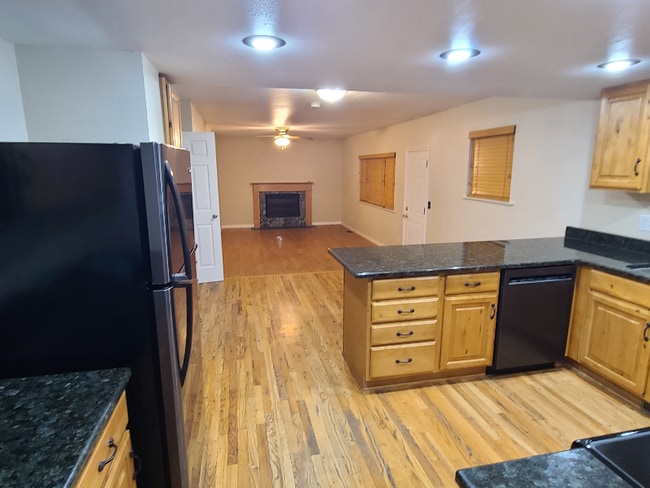 Foto del edificio - 287 E 600 N