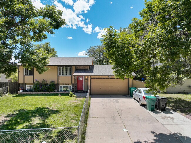 Foto del edificio - 2380 Middleton Ct