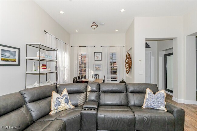 Foto del edificio - 5104 Salerno St