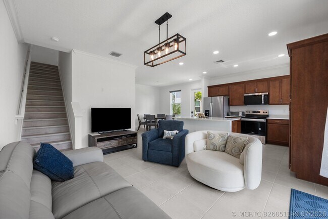 Foto del edificio - 4574 Longwood Lake Sq
