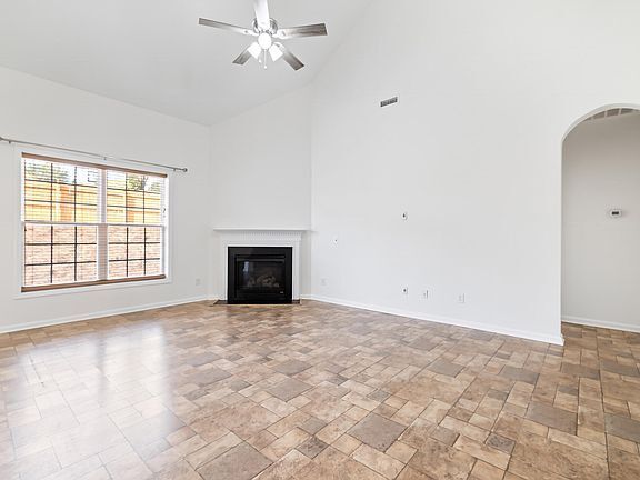 Building Photo - Build Equity While Leasing - Lease and Own...