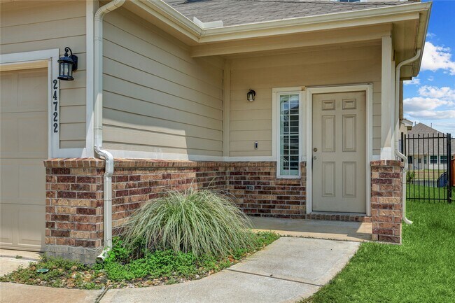Building Photo - 24722 Allori Ct