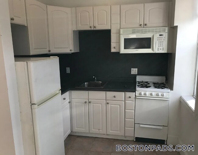 Foto del edificio - 151 Park Dr