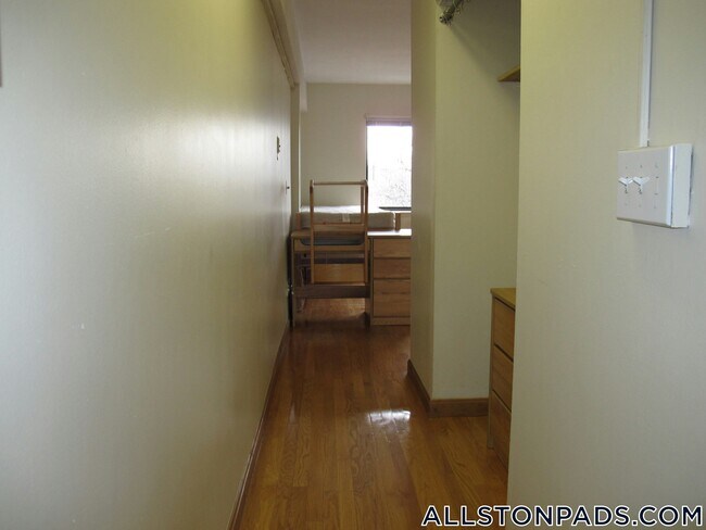 Building Photo - 1110 Commonwealth Ave