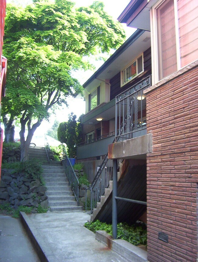 Foto del edificio - PD Parkdell Apartments