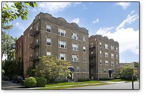 Primary Photo - 300 Montgomery St
