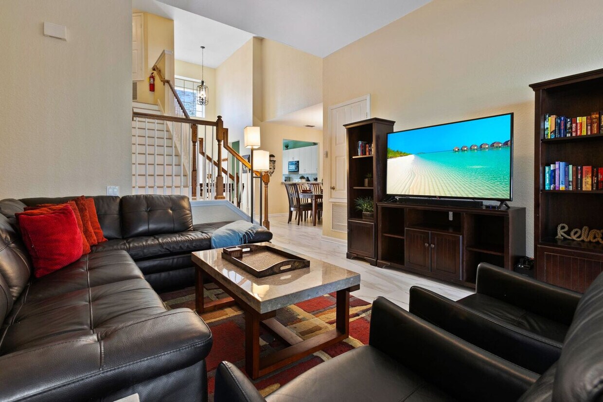 Foto principal - 2638 Dinville St
