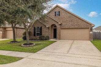 Building Photo - 16007 David Hill Ln