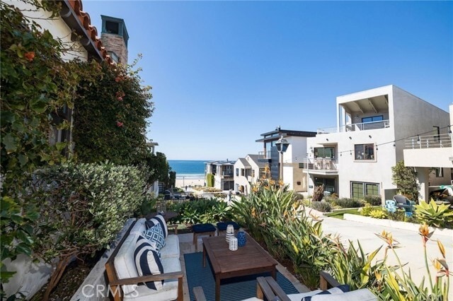 Building Photo - 124 17th St