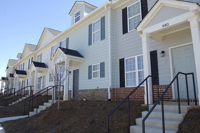 Welcome To The Enclave - Welcome To The Enclave Townhome