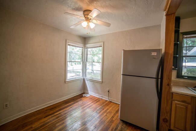 Photo - 425 NW 25 St House