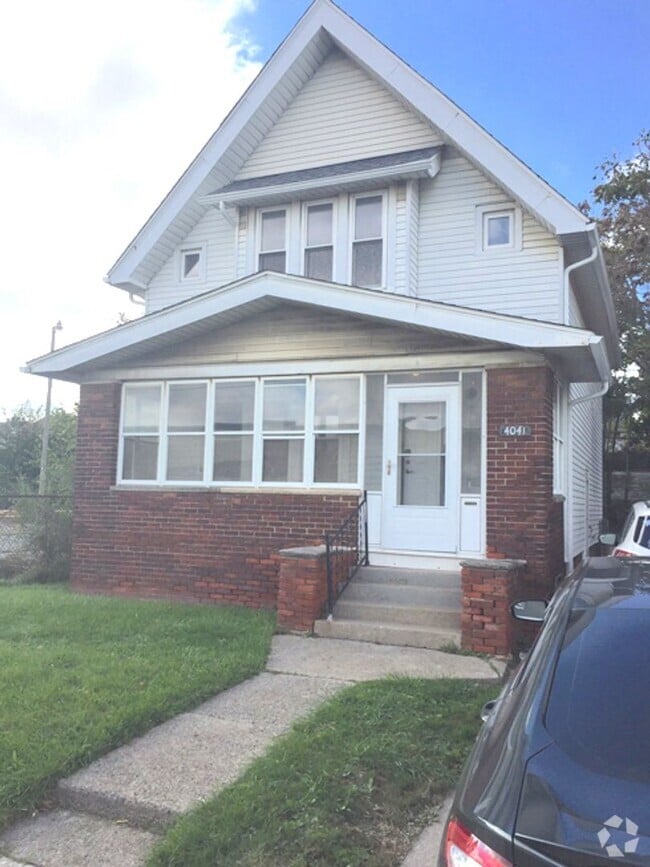 Building Photo - 4041 Bennett Rd
