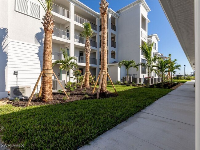 Building Photo - 5807 Double Eagle Cir