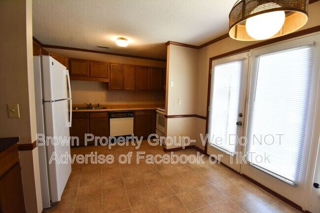 Foto del edificio - 146 Homeplace Ct