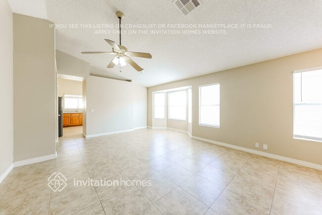 Building Photo - 4026 W Whispering Wind Dr