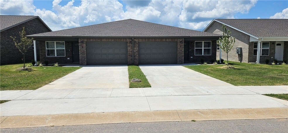 Photo - 519 NW 68th Ave