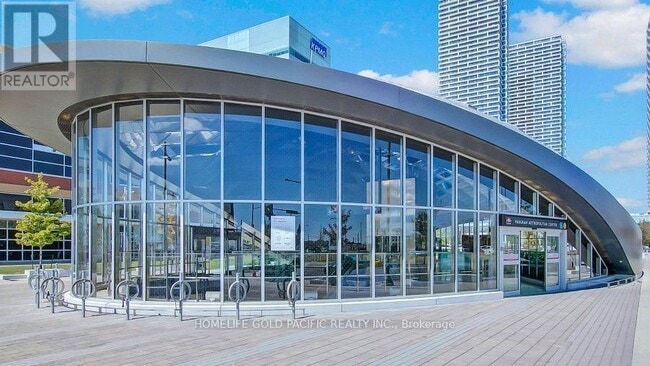 Building Photo - 898 Portage Pkwy