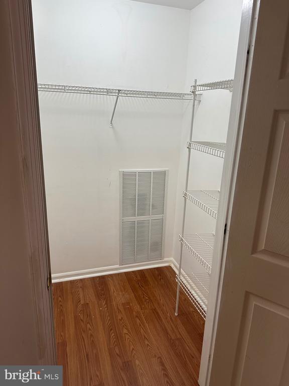 Foto del edificio - 27 Victory Ct