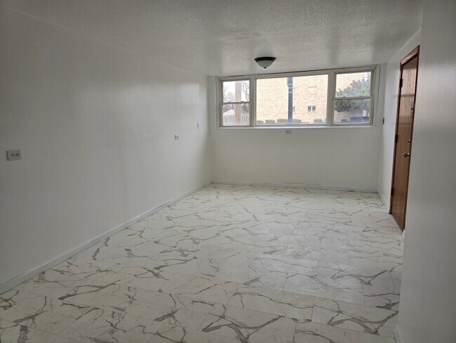 Foto del edificio - 5221 W 87th St