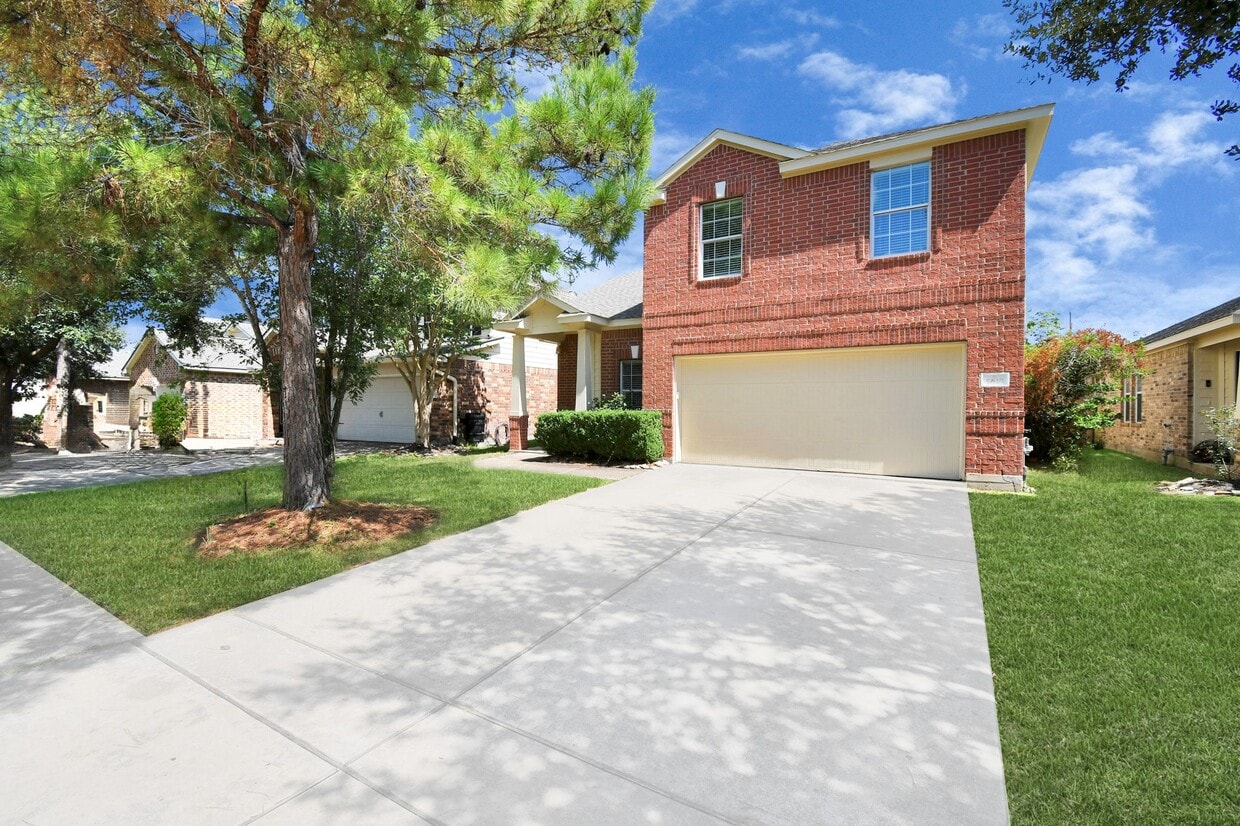 Foto principal - 5618 Gibralter Pl