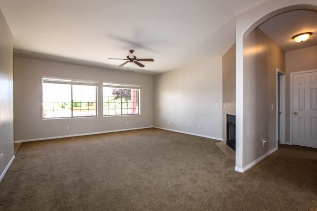 Building Photo - Appaloosa Meadows
