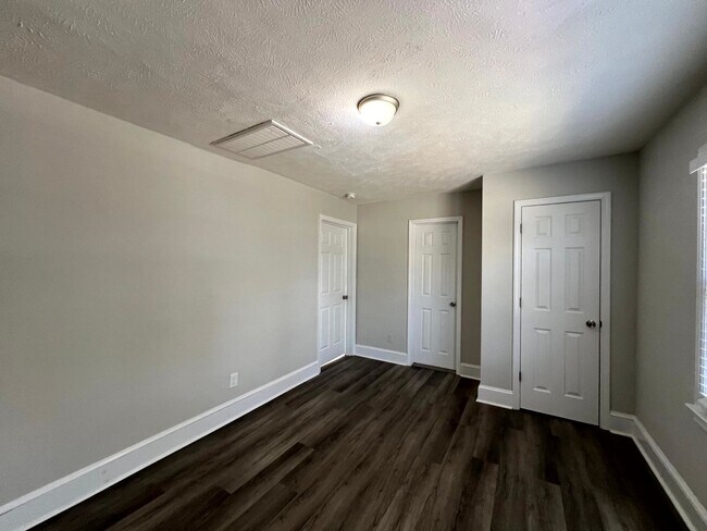 Foto del edificio - 222 Woodrow St