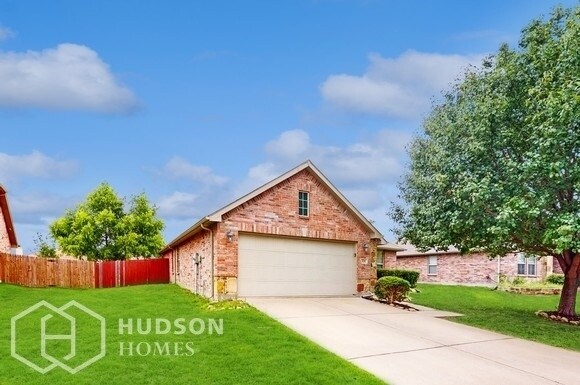 Foto principal - NOW AVAILABLE! - 528 Blue Sage Dr, Fate, T...