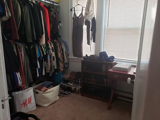 Foto del edificio - 2721 Fremont Ave S