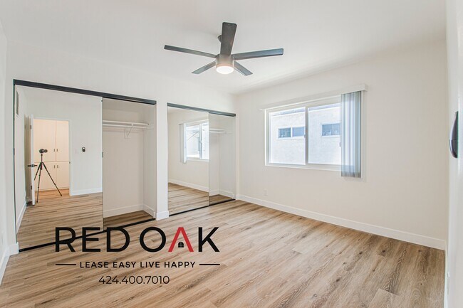 Building Photo - 3401 Ocean Park Blvd