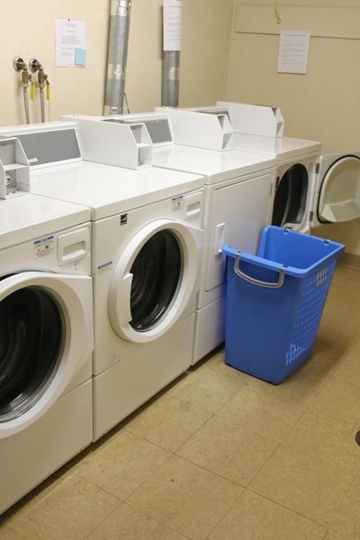 Laundry room - 11 Kenmar Dr