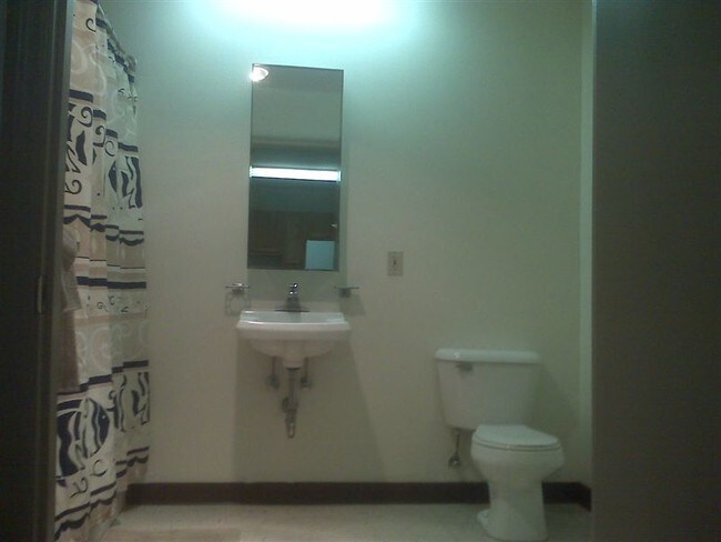 Foto del edificio - 471 Price Rd
