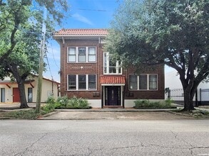 Building Photo - 3408 Crawford St