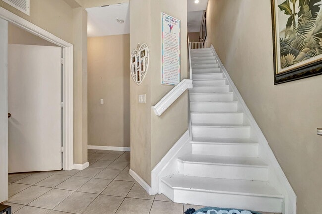 Building Photo - 4570 Danson Way