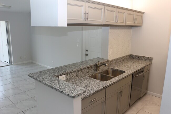 Foto del edificio - 2516 SE Anchorage Cove