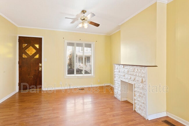 Building Photo - 5538 Walton Ave