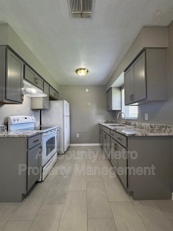 Foto del edificio - 415 Apopka Hills Cir